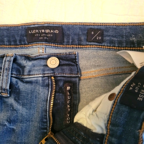 Lucky Brand Ava Crop Jean - Picture 2 of 6